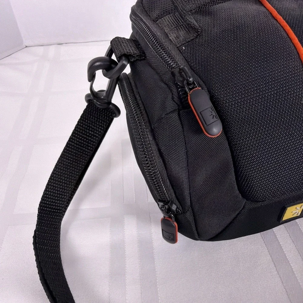 Case‎ Logic Padded Camera Bag with Shoulder Strap. Black/Orange